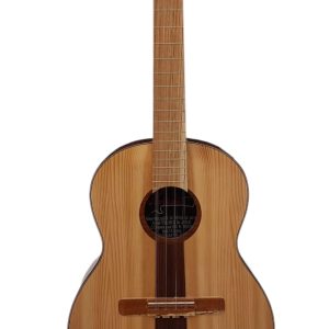 Tiple Nacional en Pino MP.